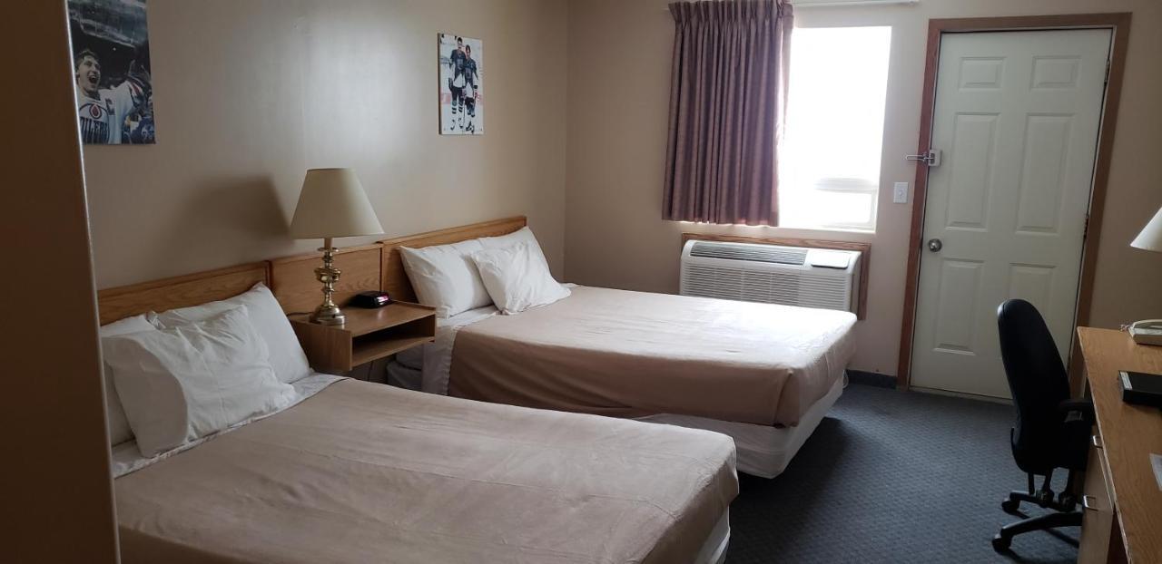 Travel-Inn Resort & Campground Saskatoon Eksteriør billede